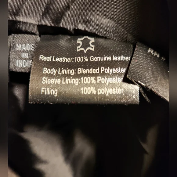 *SOLD* BRAND NEW, 100% Genuine Leather jacket. - Picture 4 of 12